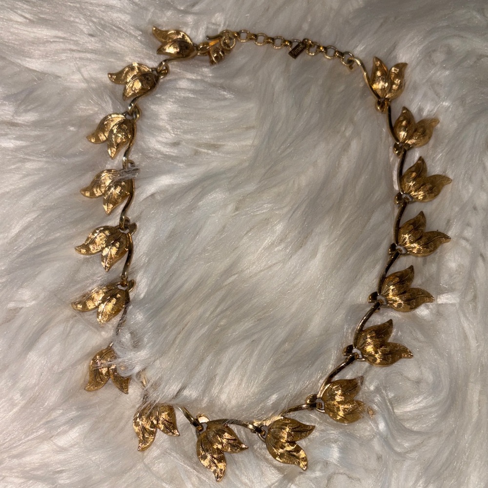 Monet Gold Leaf Necklace